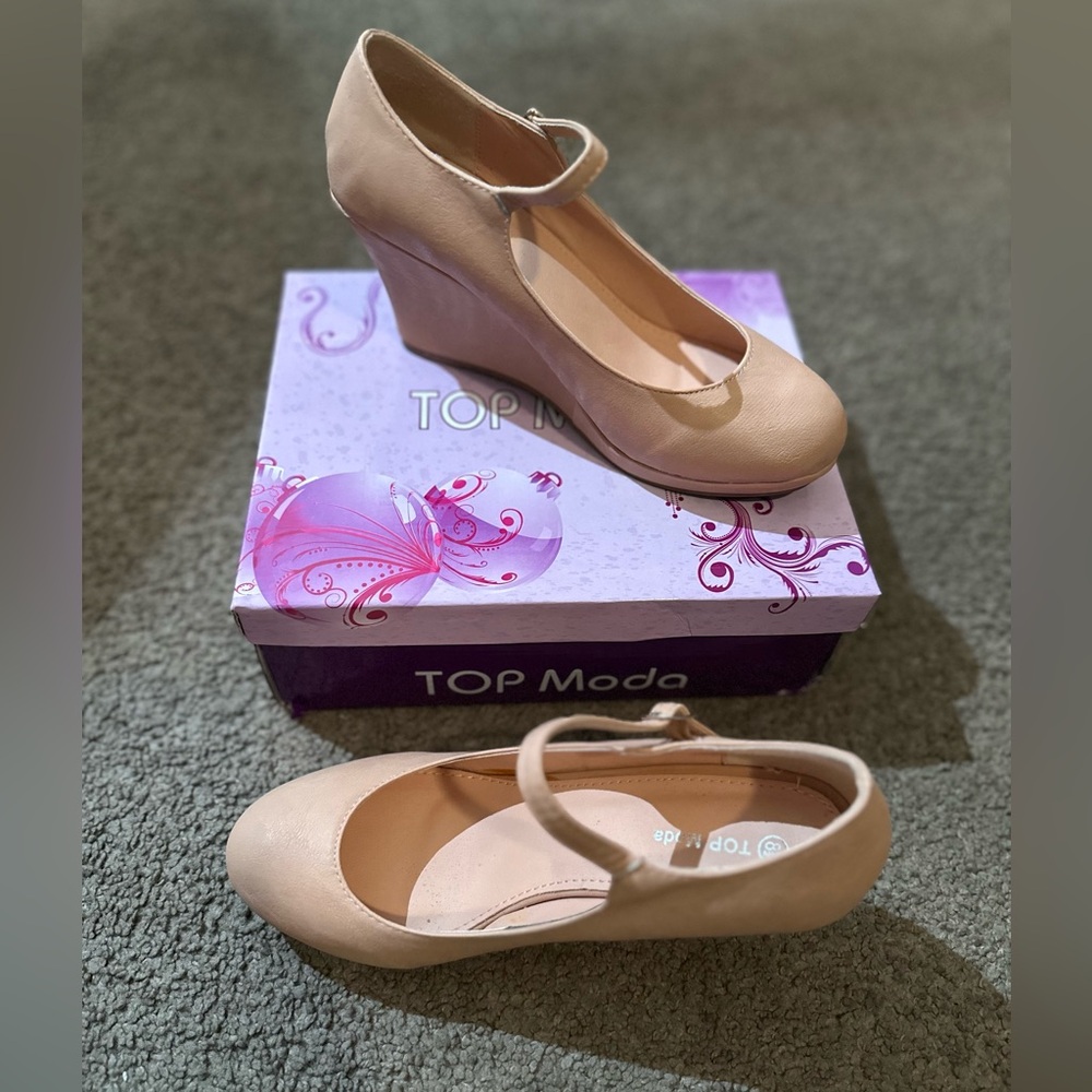 TOP Moda Women's Nude Wedge Shoes